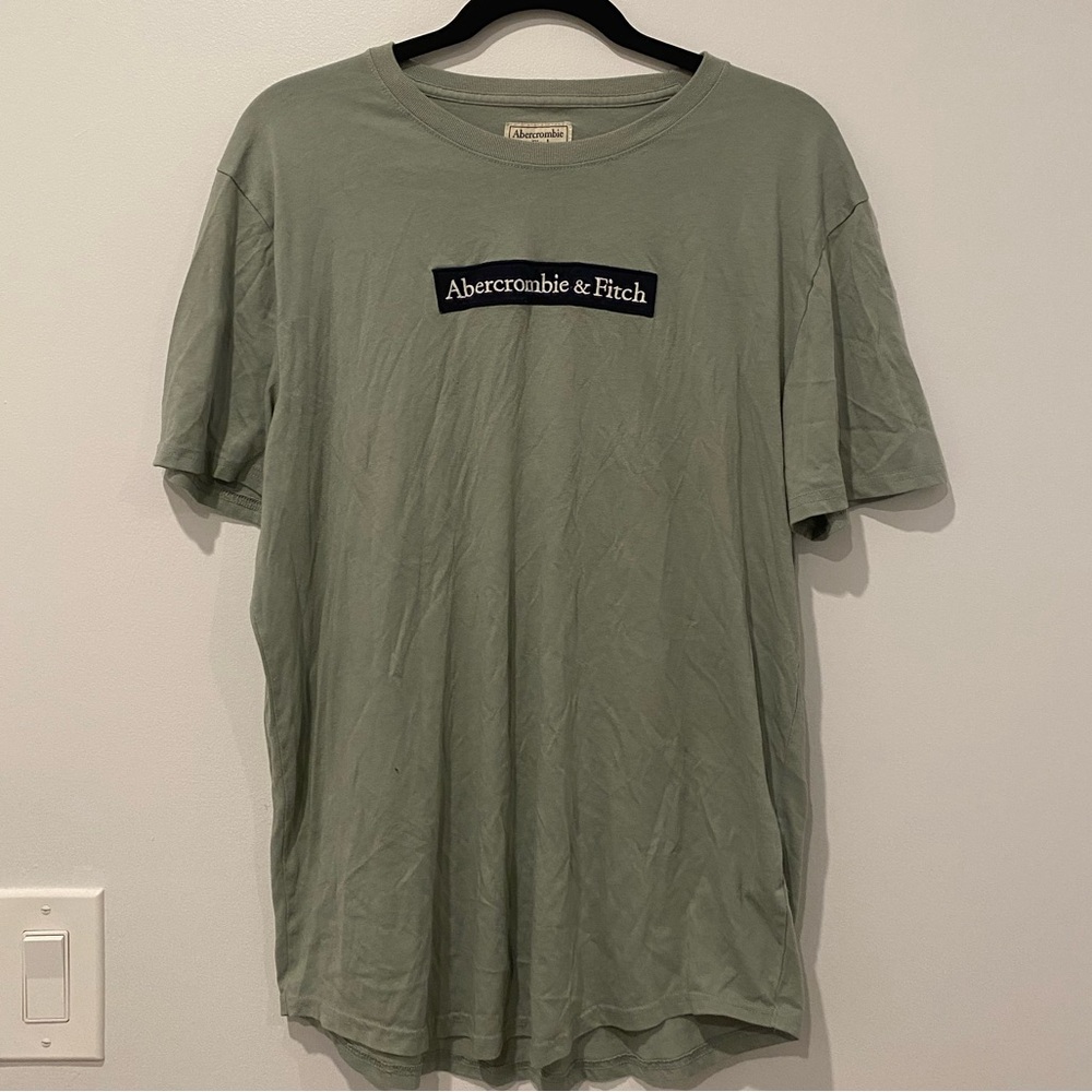 Large Abercrombie and fitch tshirt